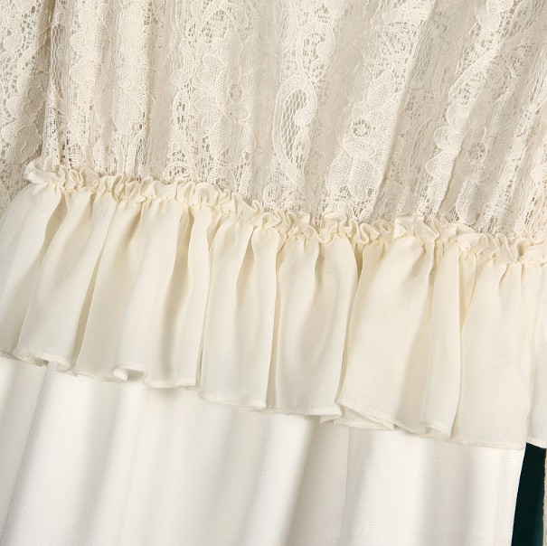 Lace folds woman dress - Click Image to Close